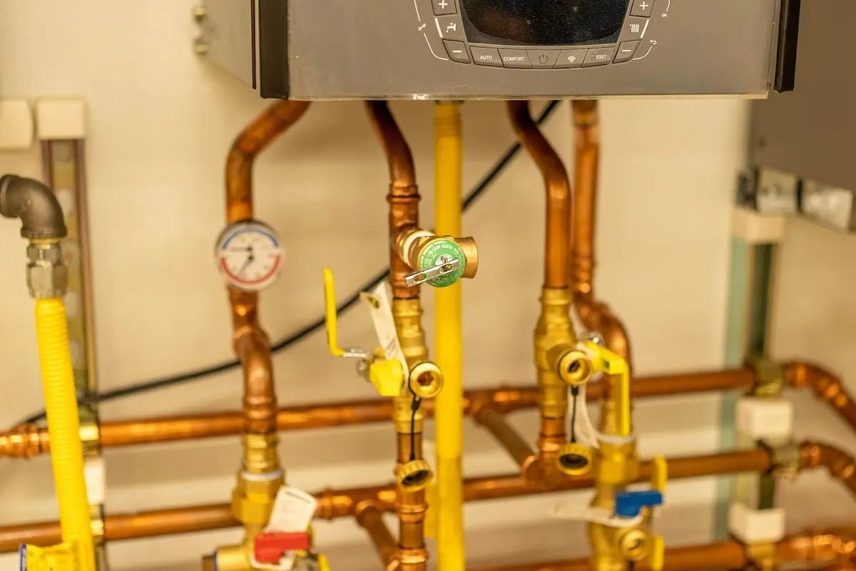 Licensed technician providing Sewer Cleanout for a homeowner in Meiners Oaks